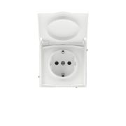 Розетка силовая KANT IP44 2P+E защ. шторки с крышкой бел. магнолия DKC 7000013